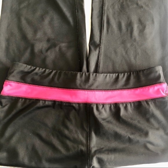 Champion Yoga Pants Medium Rise Black with Pink Trim size Medium - Picture 4 of 11